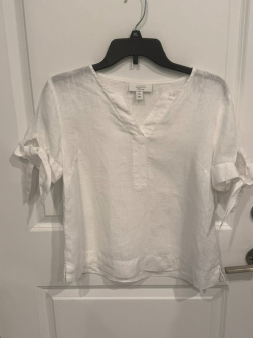 Charter Club White 100% Linen Split-Neck Tie-Cuff Top